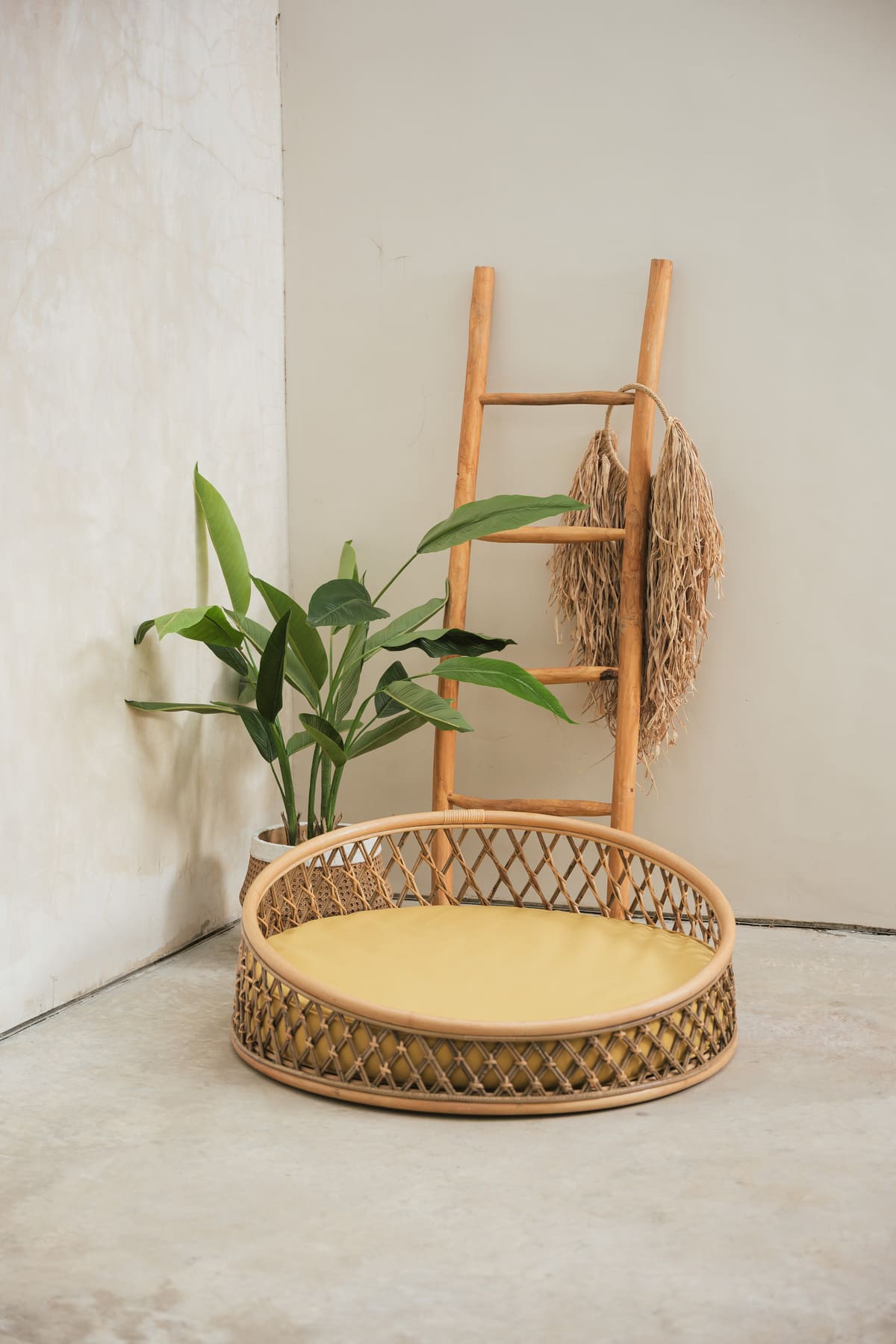 A closer look at Rattan Pet Nesting Bed